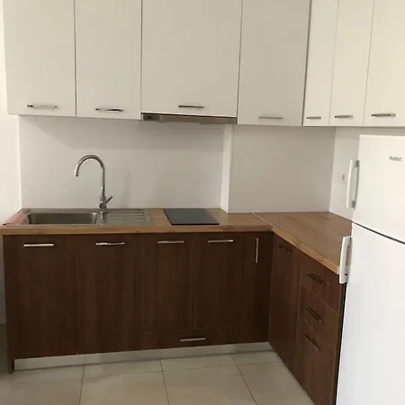 Rent Apartament Apartamento Shëngjin