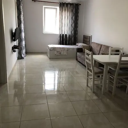 Rent Apartament Apartamento Shëngjin